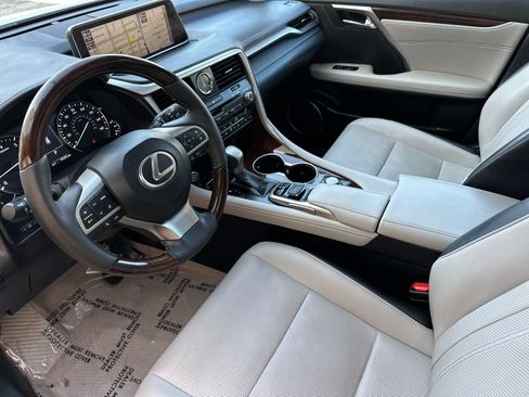 Used 2017 Lexus RX 350 FWD w/ Premium Package image 10
