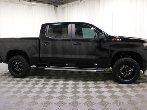 Used 2022 Chevrolet Silverado 1500 RST AWD/4WD image 27