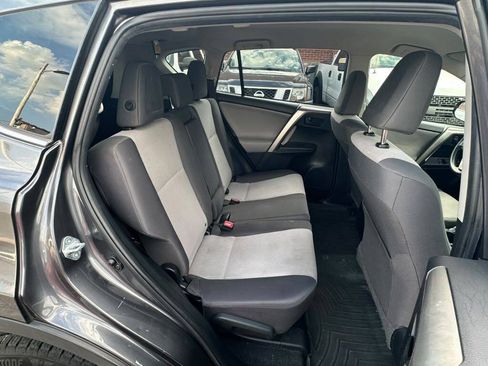 Used 2014 Toyota RAV4 LE w/ Preferred Accessory Package AWD/4WD image 20