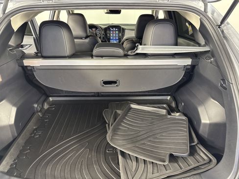 Used 2025 Subaru Crosstrek 2.5i Limited w/ Crosstrek Mirror Package image 21