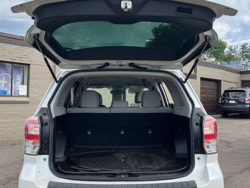 Used 2017 Subaru Forester 2.5i w/ Alloy Wheel Package AWD/4WD image 20