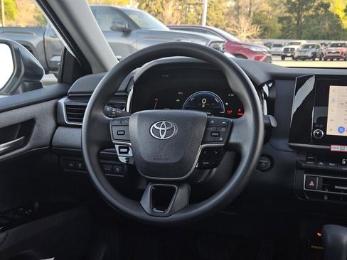 New 2026 Toyota Camry LE image 12