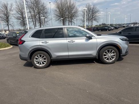 Used 2023 Honda CR-V EX-L image 6