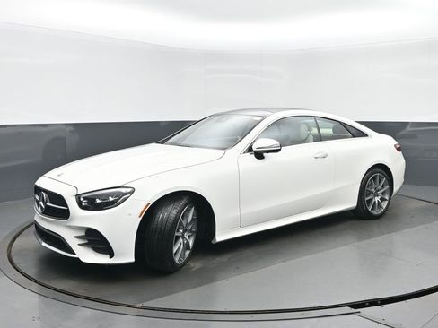 Used 2023 Mercedes-Benz E 450 4MATIC Coupe image 7