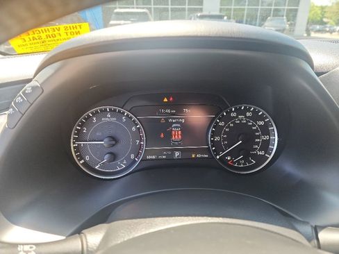 Used 2023 Nissan Armada SV w/ Cargo Package AWD/4WD image 5