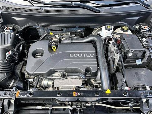 Used 2022 Chevrolet Equinox LT FWD image 11