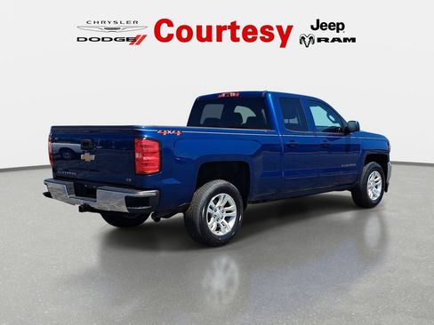 Used 2019 Chevrolet Silverado 1500 LT w/ All Star Edition AWD/4WD image 4