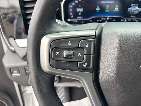 Used 2023 Chevrolet Silverado 1500 LT AWD/4WD image 19