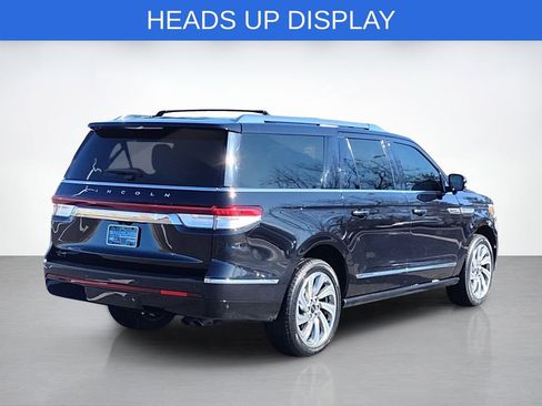 Certified 2023 Lincoln Navigator L Reserve image 3