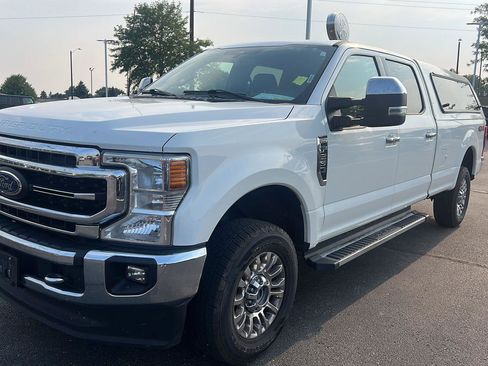 Used 2022 Ford F250 Lariat w/ Lariat Ultimate Package AWD/4WD image 14