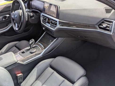 Used 2020 BMW 330i xDrive Sedan w/ Driving Assistance Package image 21