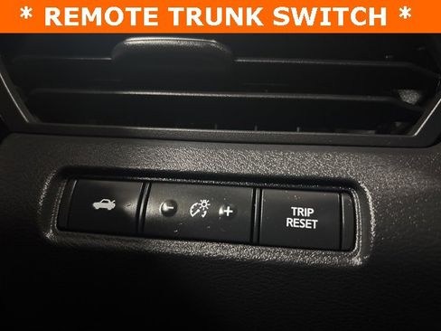 Used 2021 Nissan Altima 2.5 SR image 20