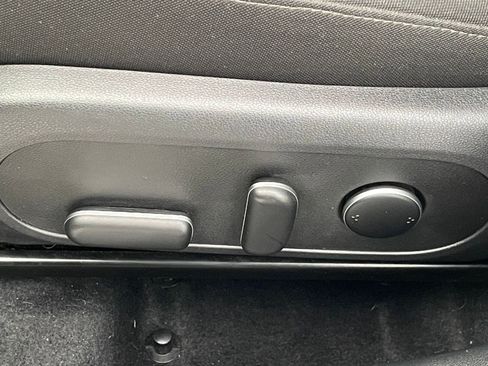 Used 2025 Hyundai Kona SEL image 23