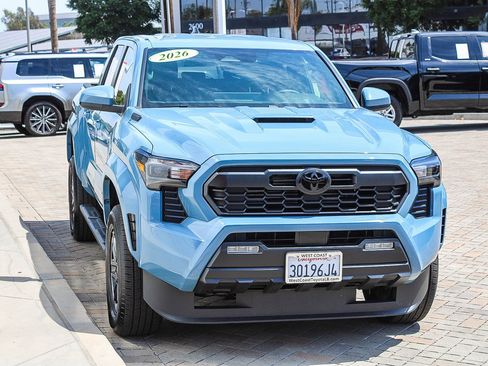 Certified 2026 Toyota Tacoma TRD Sport AWD/4WD image 3