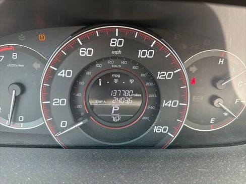Used 2015 Honda Accord EX-L image 15