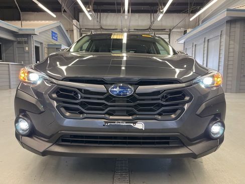 Certified 2024 Subaru Crosstrek 2.0i Premium image 2