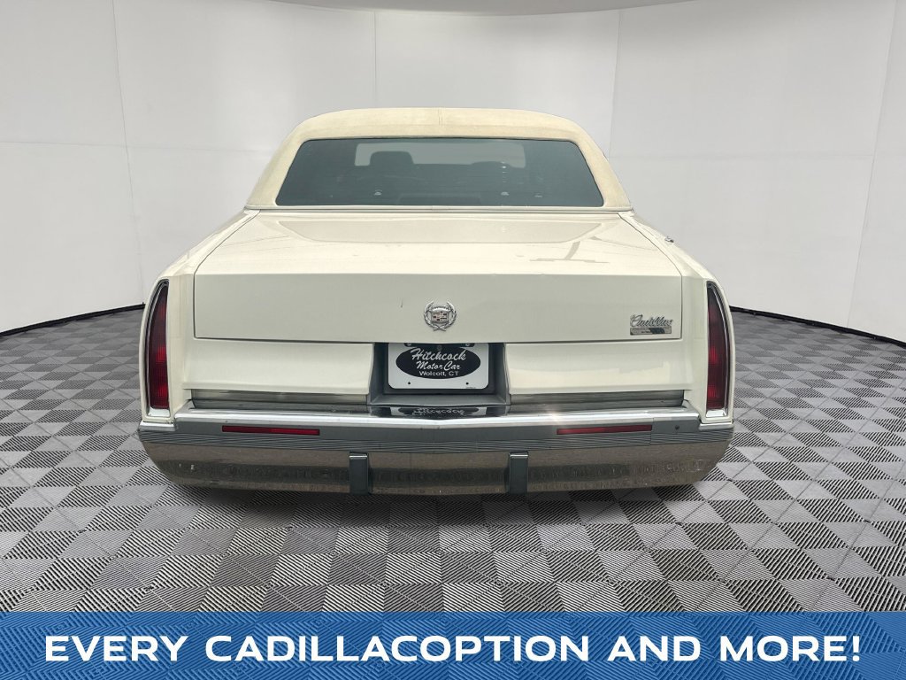 Used 1995 Cadillac Fleetwood Brougham RWD image 5
