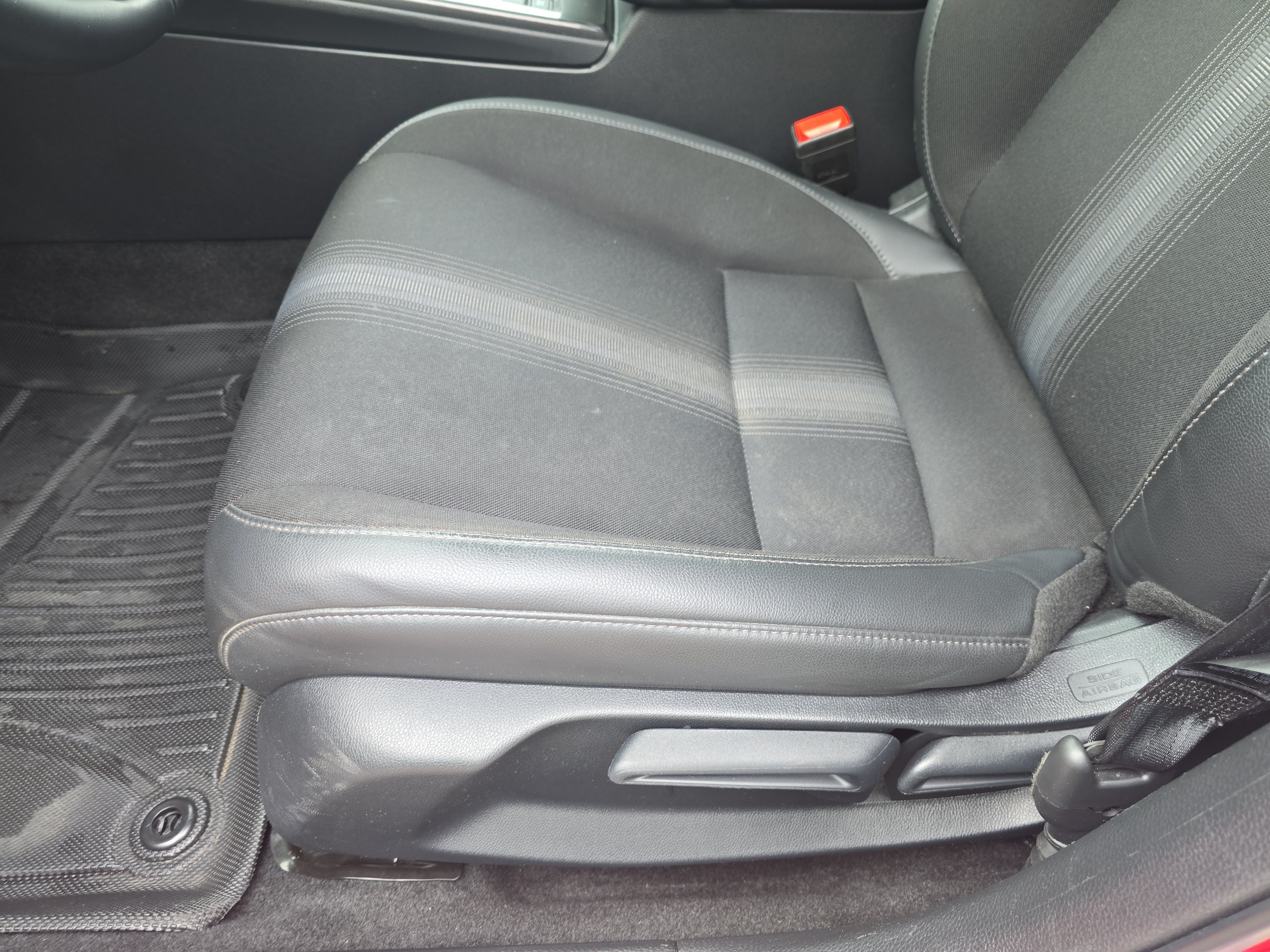 Used 2024 Honda Civic Sport image 30