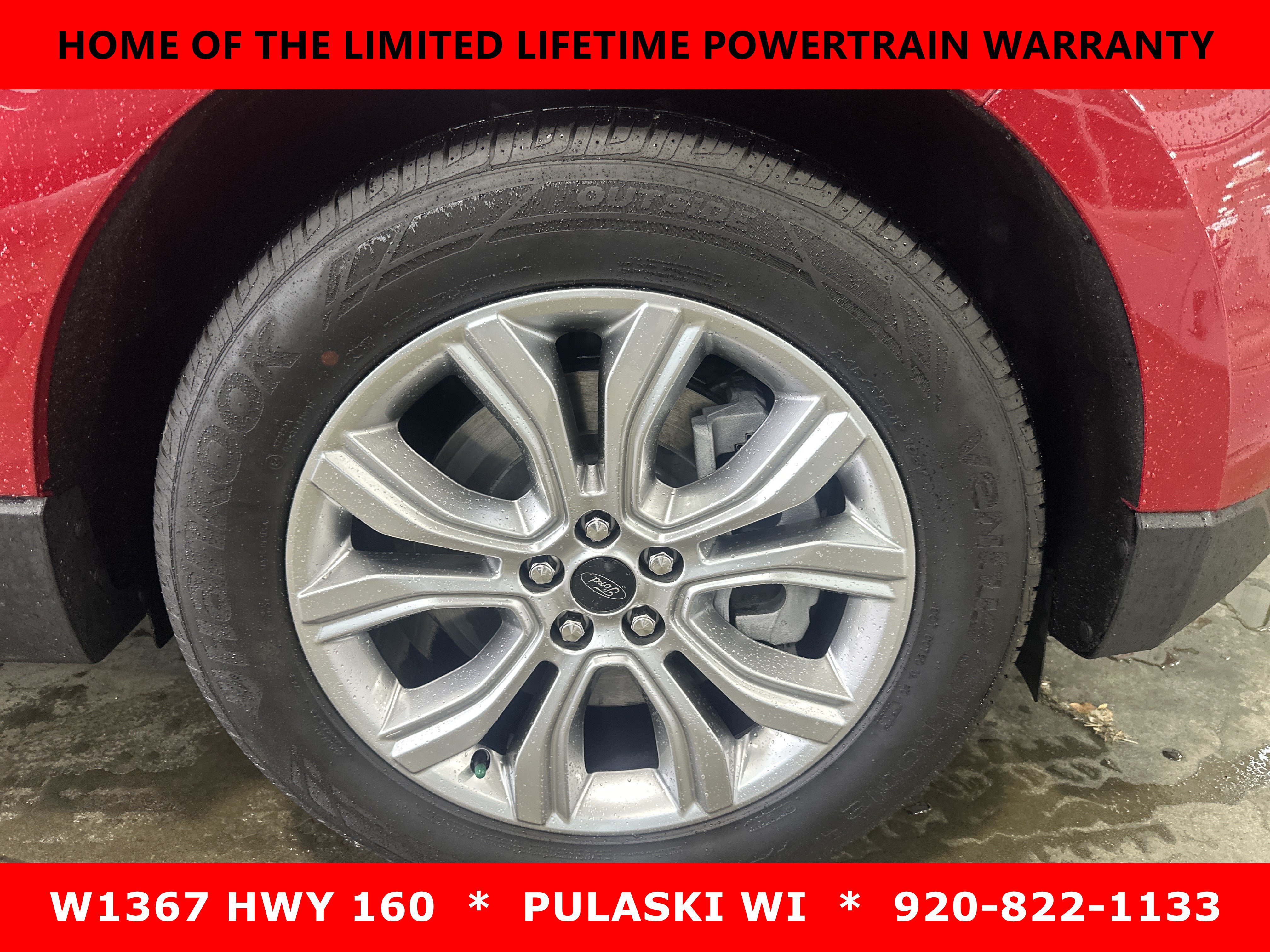 Used 2024 Ford Edge Titanium AWD/4WD image 2