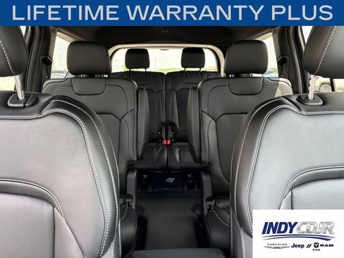 New 2026 Jeep Grand Cherokee L Limited AWD/4WD image 15