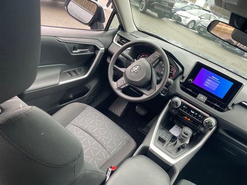 New 2025 Toyota RAV4 XLE image 22