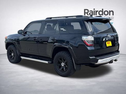Used 2019 Toyota 4Runner TRD Off-Road AWD/4WD image 5