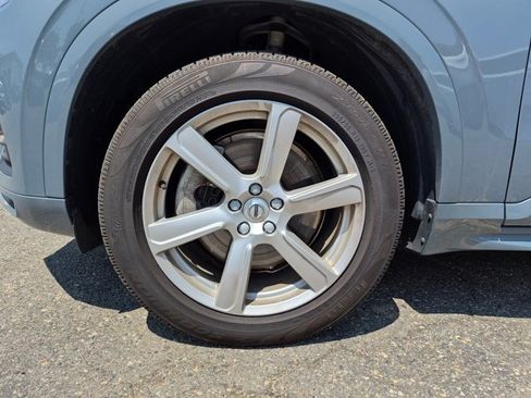 Used 2023 Volvo XC90 B5 Core AWD/4WD image 17