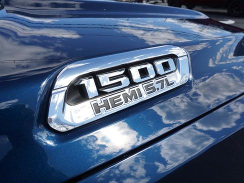 Used 2021 RAM 1500 Big Horn AWD/4WD image 4