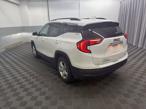 Used 2019 GMC Terrain SLE w/ Driver Convenience Package AWD/4WD image 4