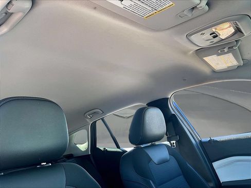 Used 2024 Chevrolet Trax LT w/ Driver Confidence Package FWD image 30