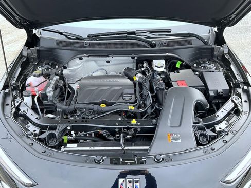 New 2026 Buick Envista Sport Touring FWD image 24