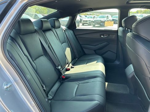 Used 2024 Honda Accord Sport image 11
