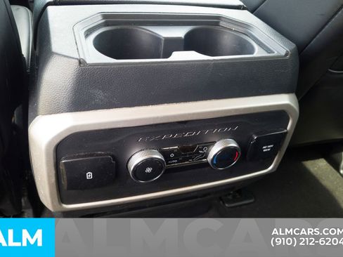 Used 2024 Ford Expedition XLT AWD/4WD image 22