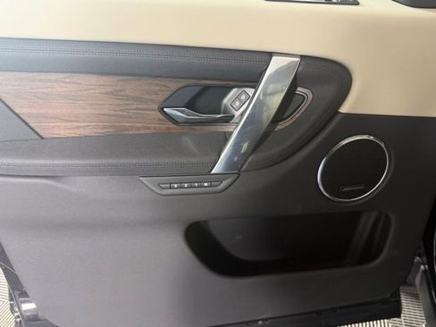 New 2025 Land Rover Discovery Sport S image 27