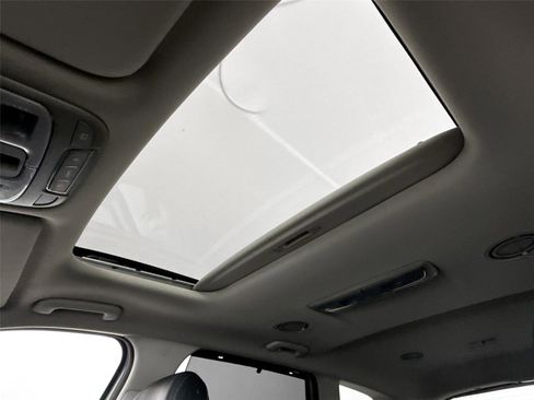 Used 2021 Kia Telluride EX w/ EX Premium Package image 6