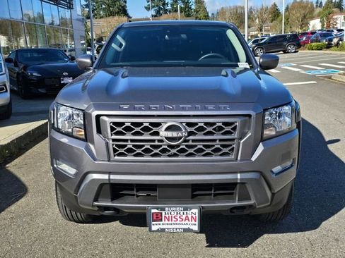 Used 2023 Nissan Frontier SV w/ Technology Package AWD/4WD image 3