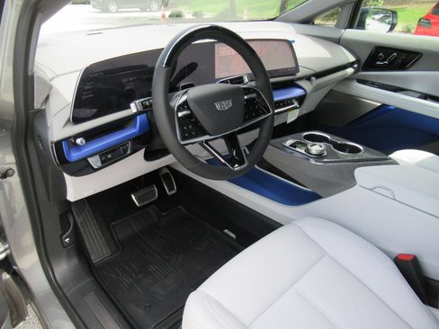 New 2027 Cadillac Optiq Sport RWD image 22