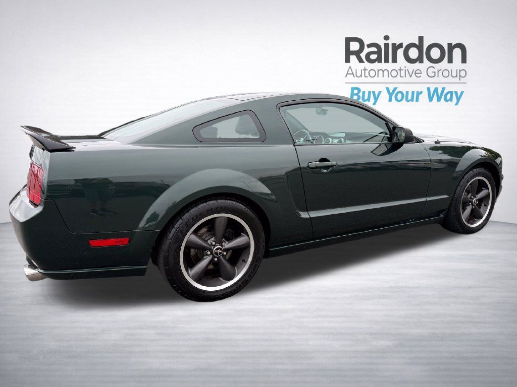 Used 2008 Ford Mustang GT RWD image 7