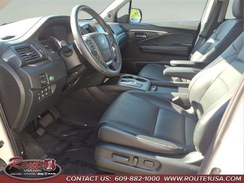 Used 2023 Honda Ridgeline RTL-E image 11