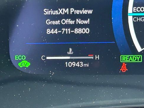 Used 2025 Lexus TX 500h AWD w/ Technology Package image 19