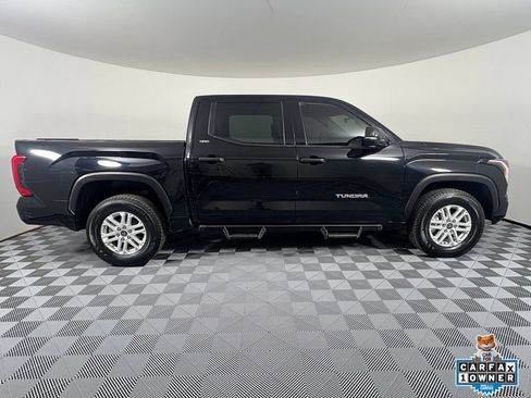 Used 2023 Toyota Tundra SR5 w/ SR5 Convenience Package AWD/4WD image 7