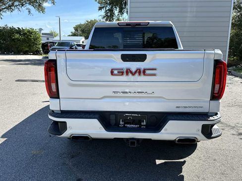 Used 2021 GMC Sierra 1500 Denali w/ Denali Ultimate Package AWD/4WD image 5