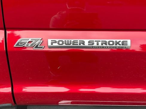 Certified 2022 Ford F250 XLT w/ XLT Premium Package image 21