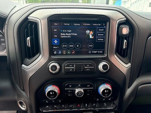 Used 2020 GMC Sierra 1500 Denali w/ Technology Package AWD/4WD image 19