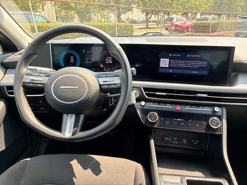 Used 2024 Hyundai Sonata SEL FWD image 14