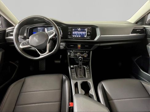 Used 2023 Volkswagen Jetta SE FWD image 7