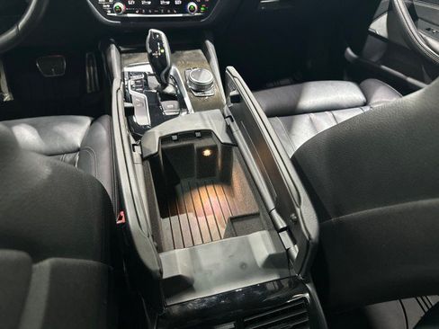 Used 2018 BMW 540i xDrive w/ M Sport Package AWD/4WD image 59