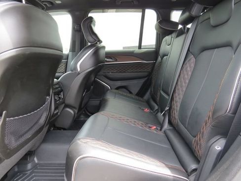 Certified 2023 Jeep Grand Cherokee Summit RWD image 15