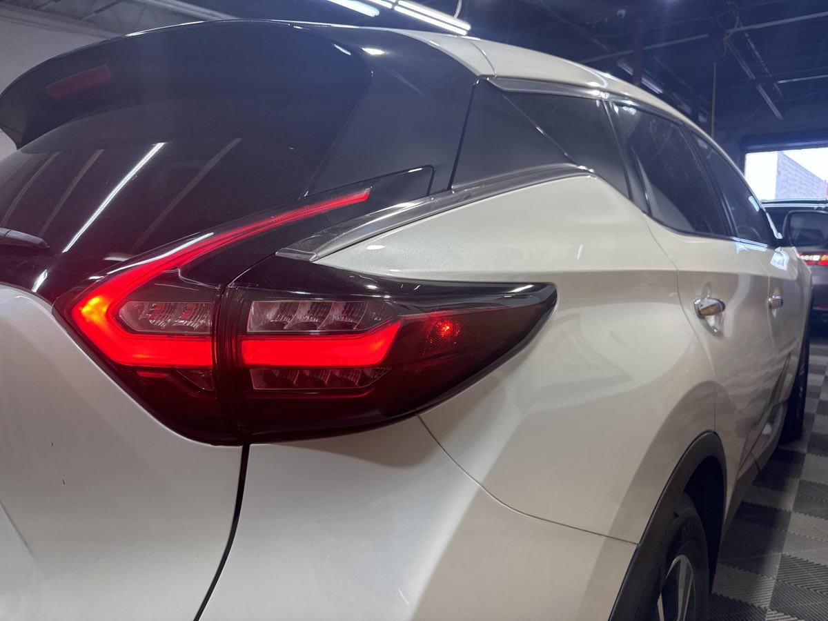 Used 2021 Nissan Murano S FWD image 10