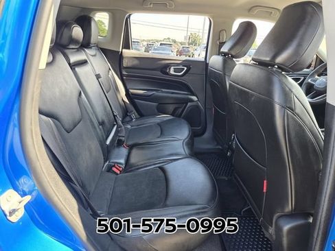 Used 2022 Jeep Compass Trailhawk AWD/4WD image 15